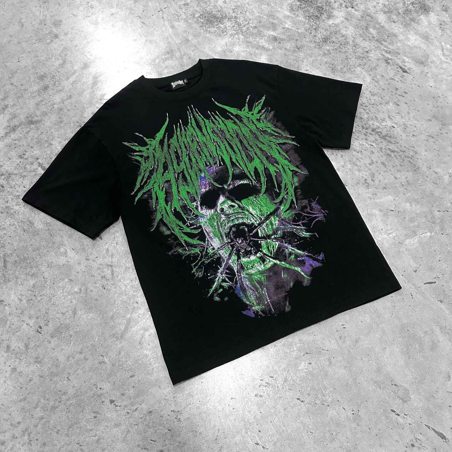 Infest tee